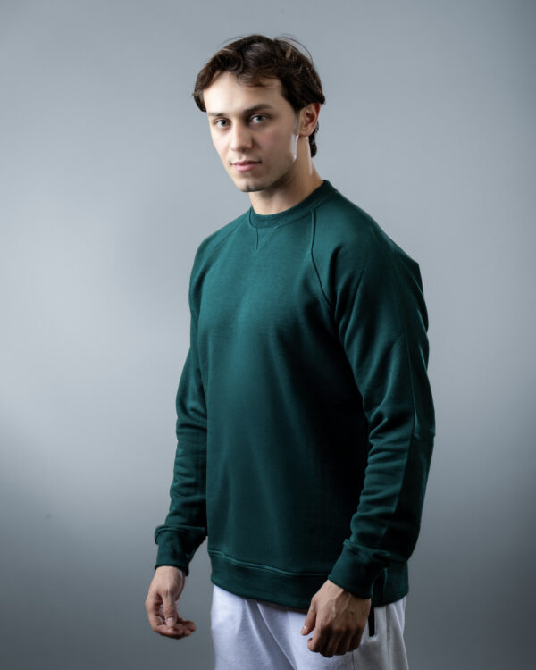 Green crewneck